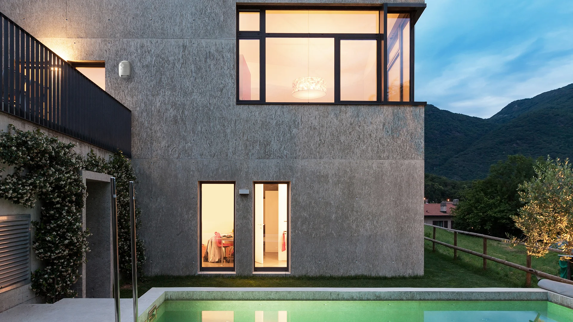 AIR2-HEDERA_Contesti 1