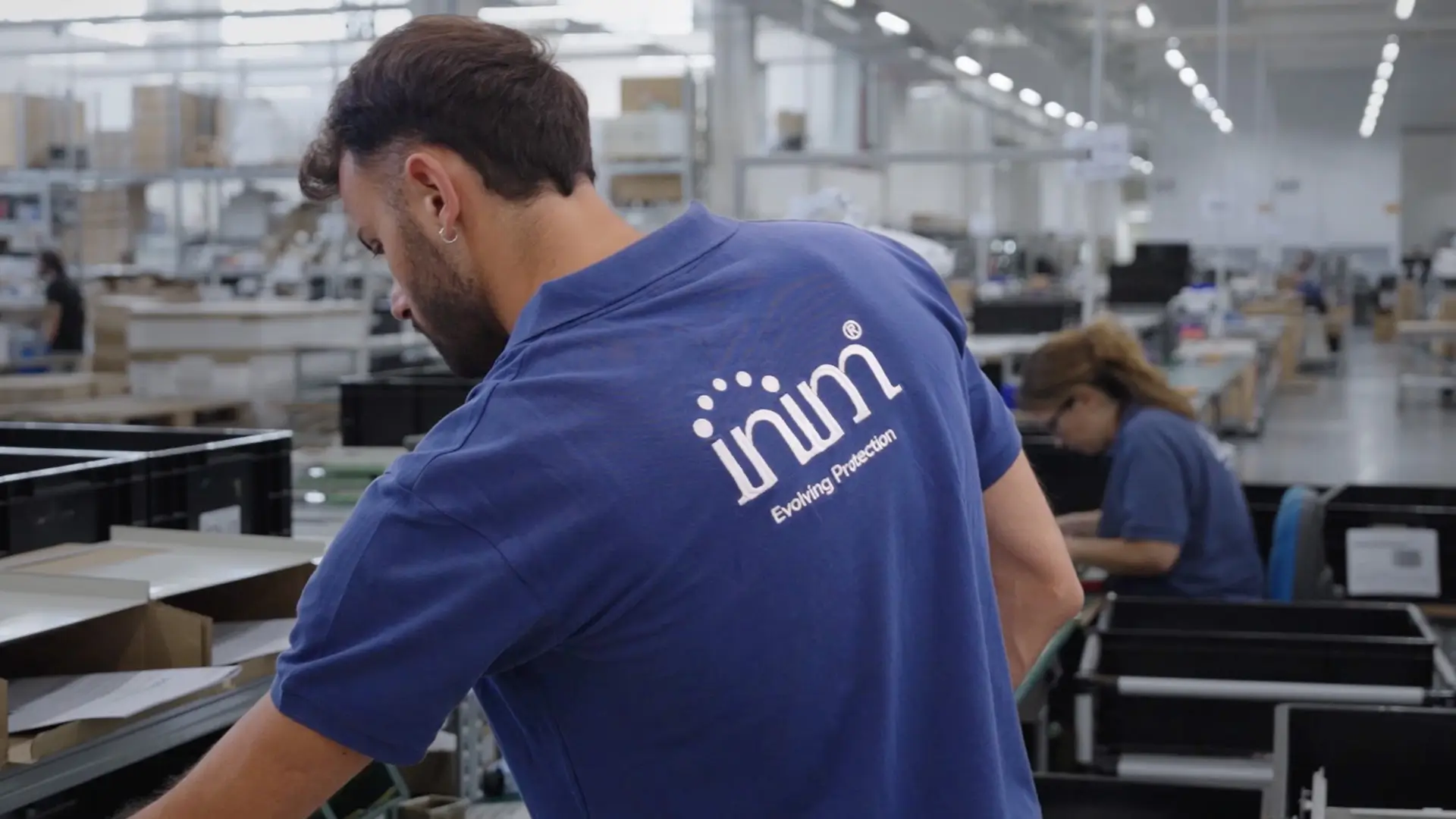 Contesti_1920x1080_Sostenibilità_Le persone al centro