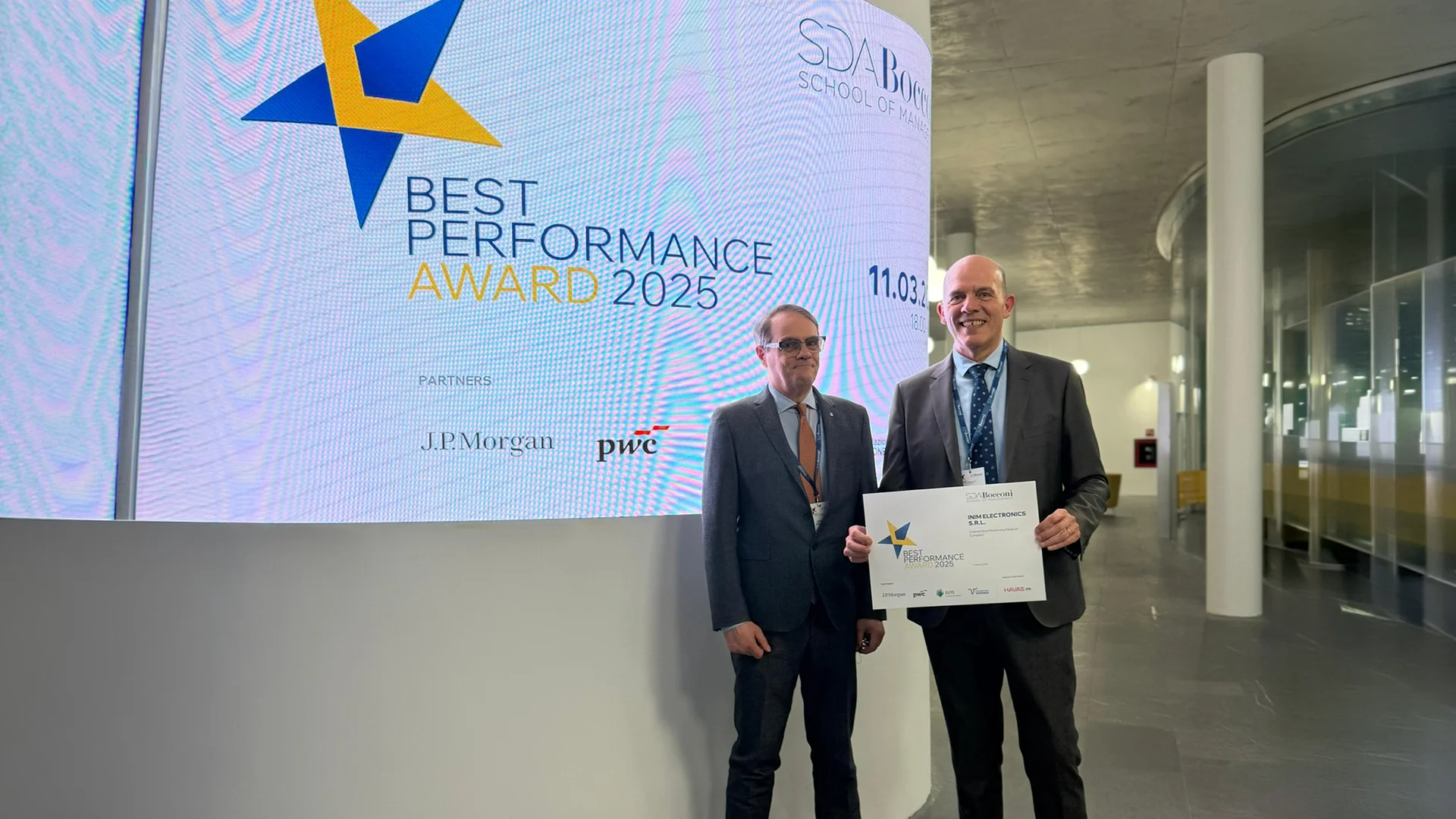 Blog_Best Performance Award 3_1920x1080