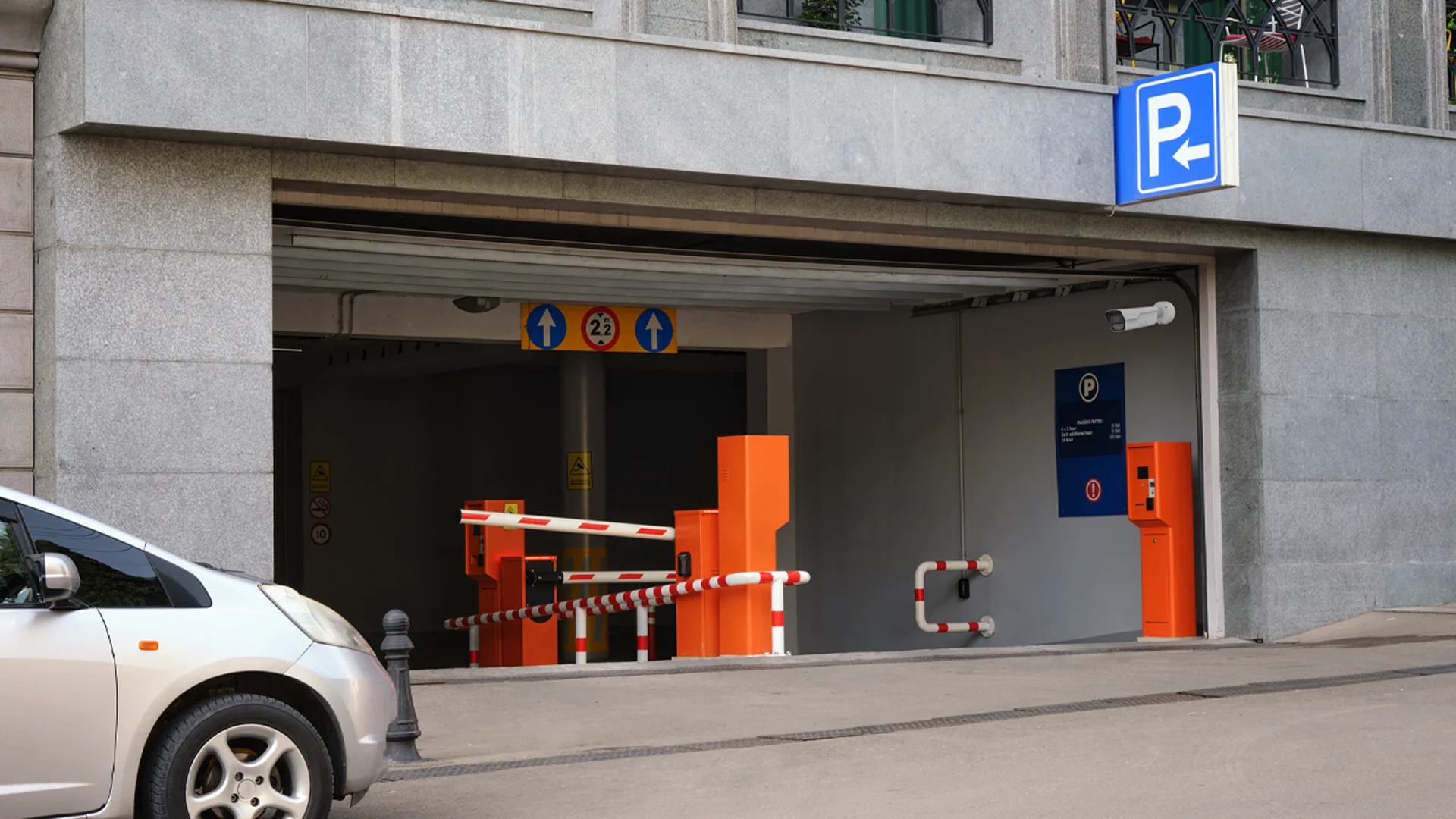 CB40V832LPR_Contesti 2