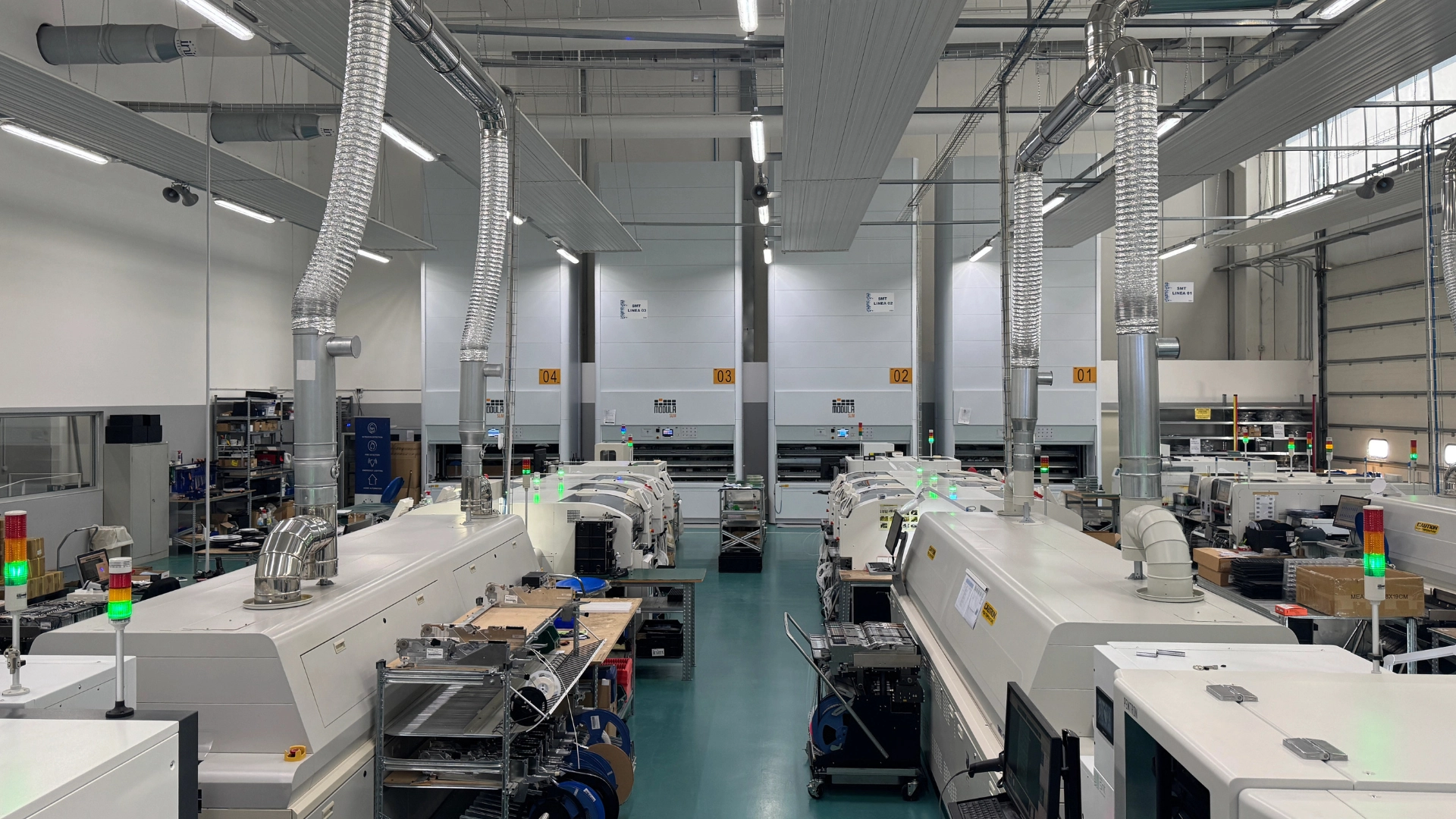 Linea SMD e magazzino automatizzato Inim